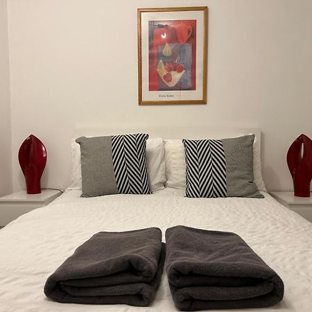Lovely Serviced Apartment, Free Parking, Oxford Exteriér fotografie