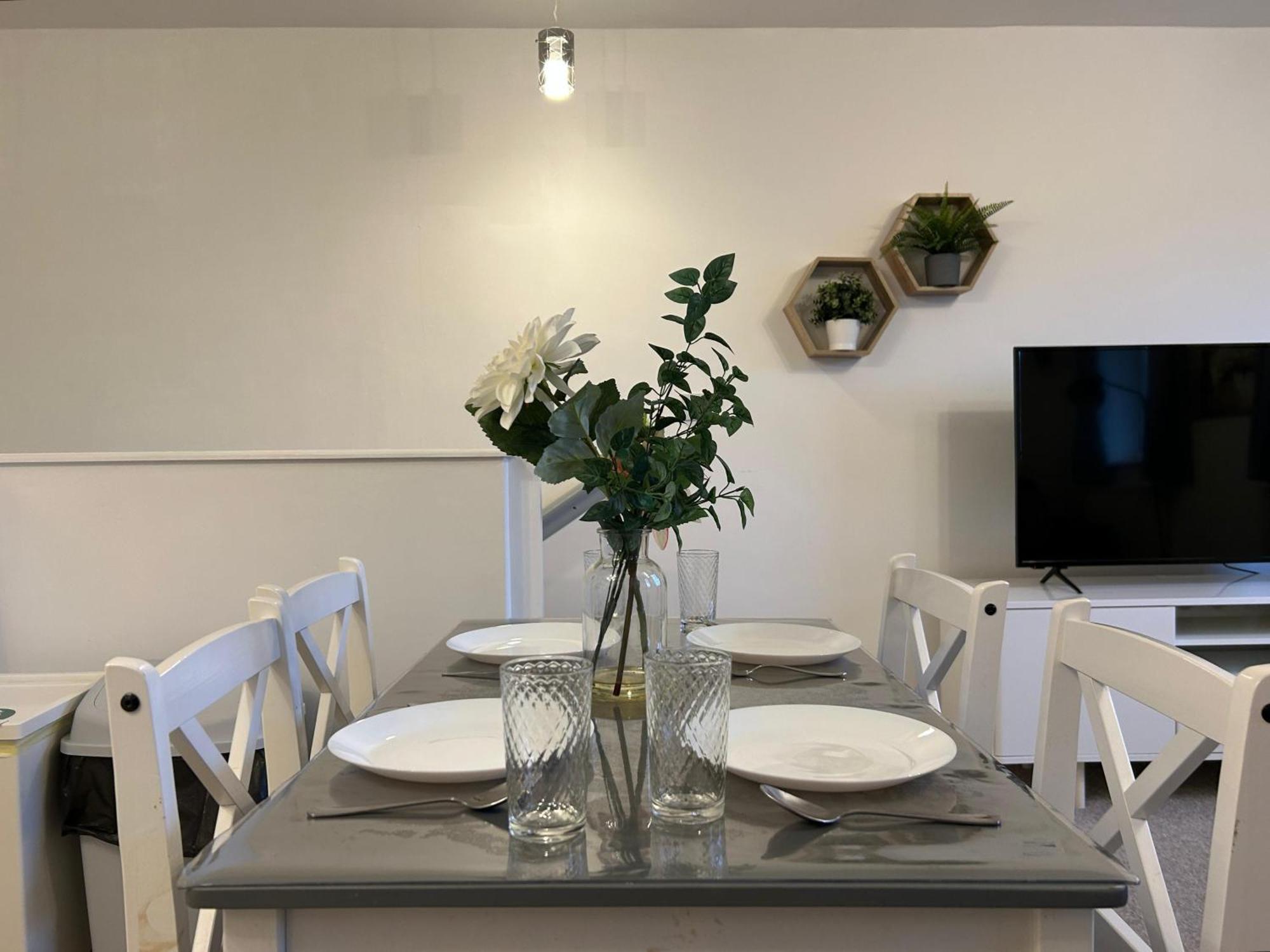 Lovely Serviced Apartment, Free Parking, Oxford Exteriér fotografie